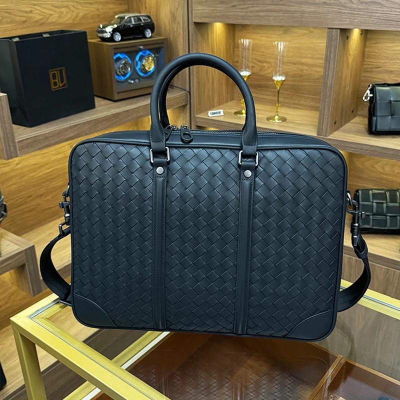 BV纯手工编织胎牛皮手提包男士真皮文件包商务休闲单肩斜跨公文包