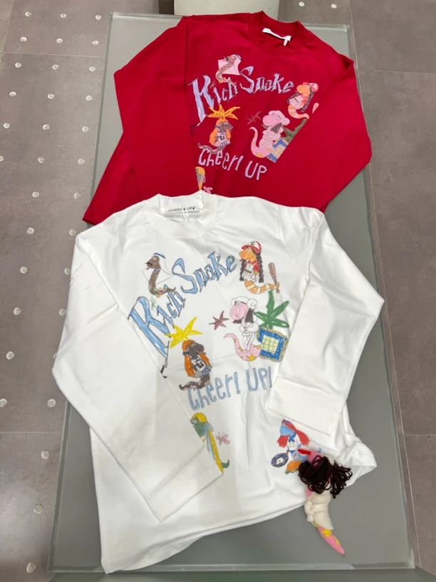 CHEER UP涂鸦蛇年长袖T恤
