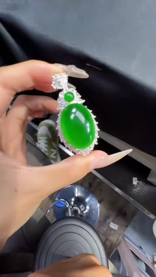 【闪购商品】定制翡翠未镶嵌蛋面1