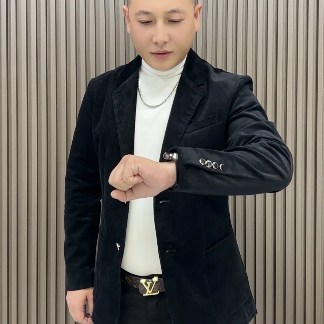 春秋新款西装男韩版修身纯色西服条绒外套男装青年休闲单西夹克男