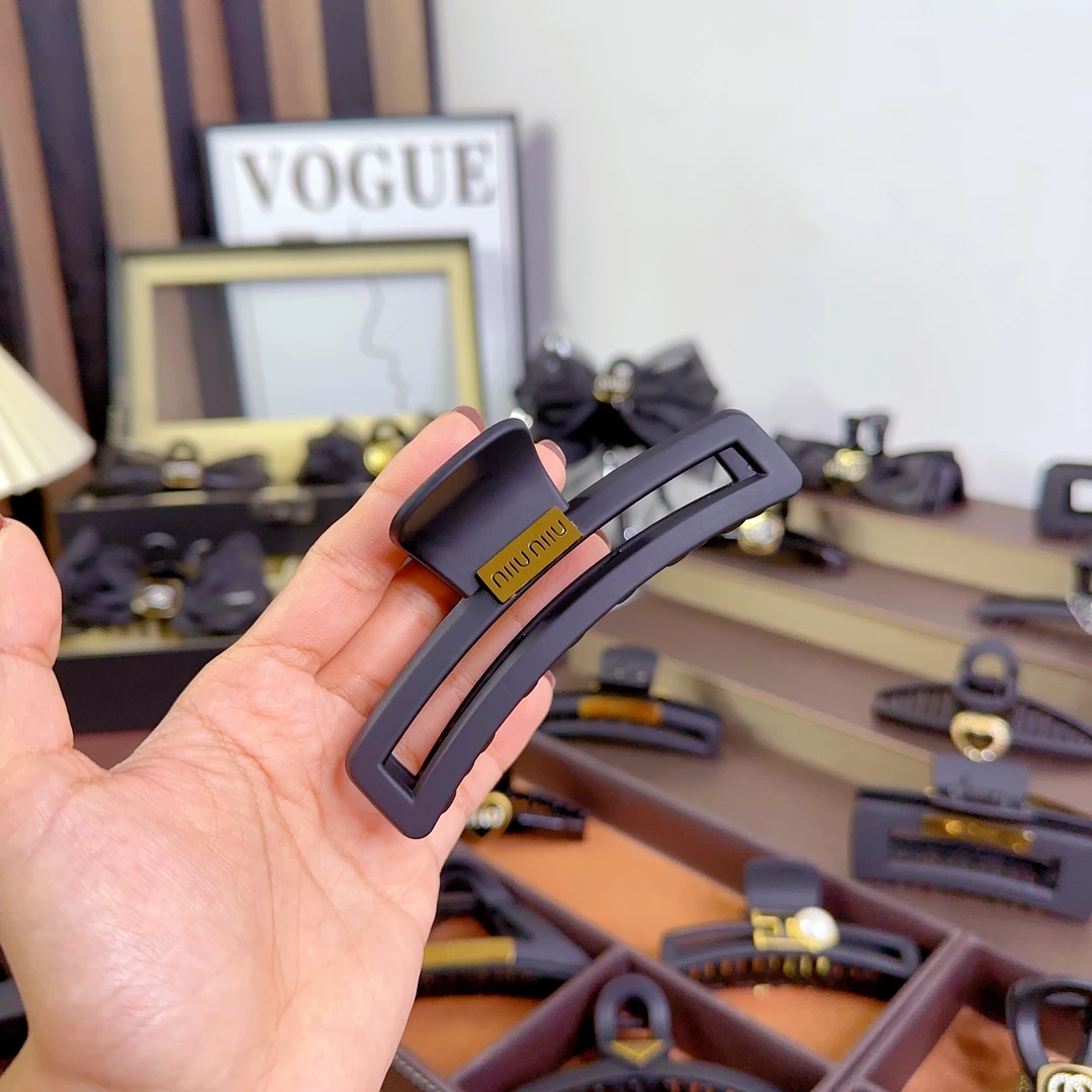 高级磨砂黑简约设计11CM（适合发量少）新娘大抓夹百搭156