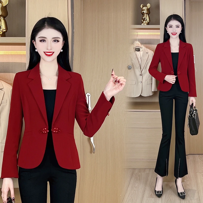 高级感西装外套女装短款2025春季新款新年流行小西服气质显瘦上衣