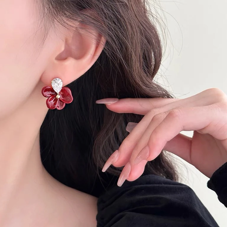 铜合金合成锆石耳饰 ［苍兰花］珐琅滴釉酒红花朵925银针耳钉