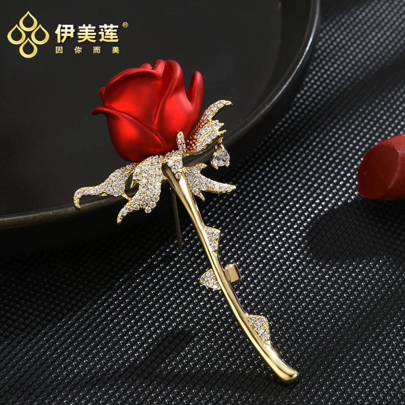 伊美莲 玫瑰花胸针 铜合金 合成立方氧化锆59-001