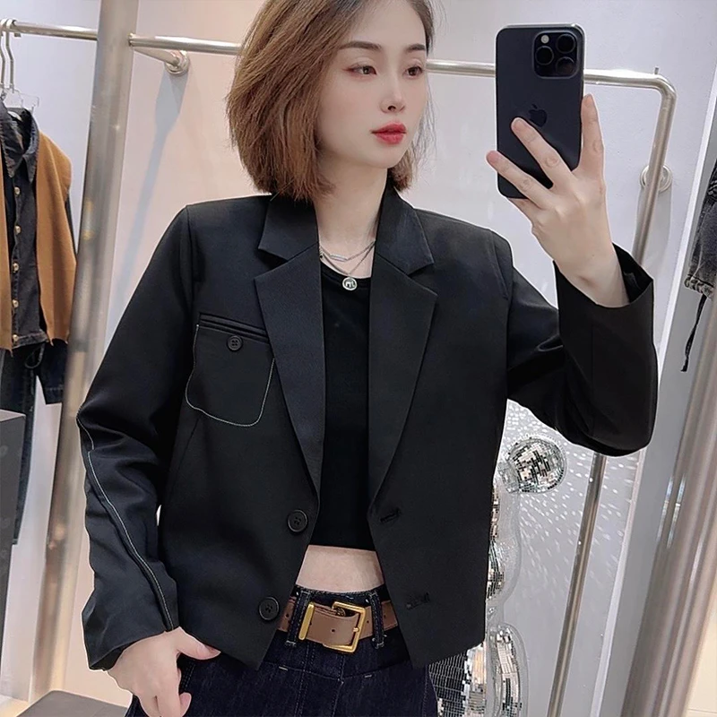 时尚小众韩版网红炸街西装短外套女2025春秋季新款设计感开衫上衣