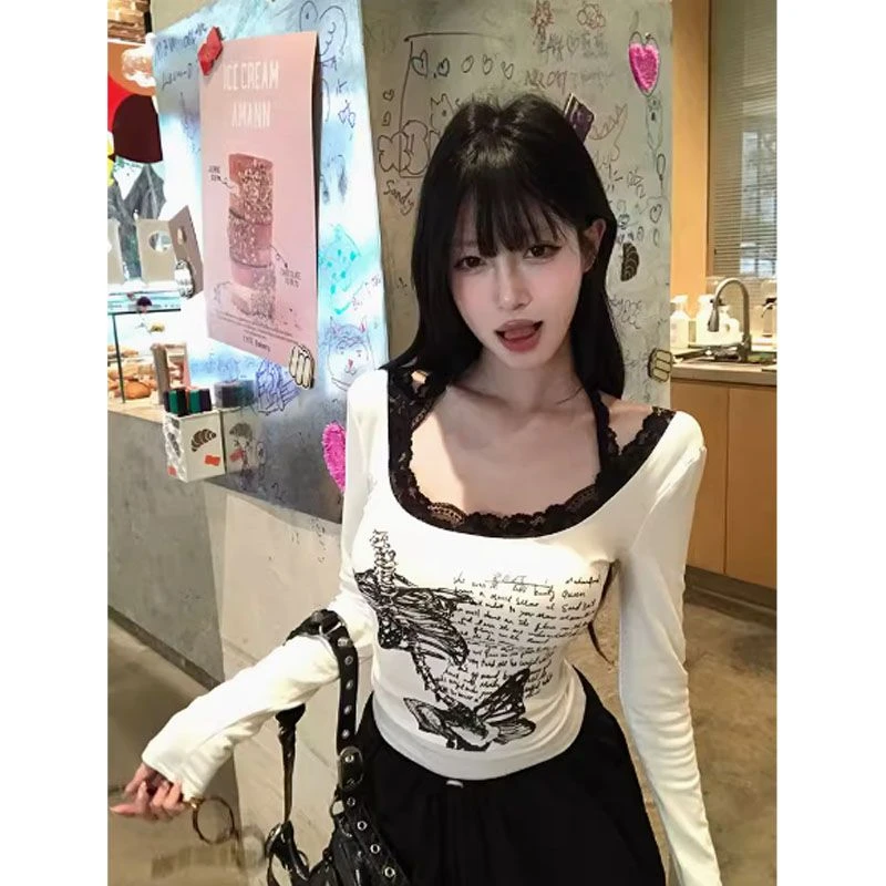 白色蕾丝花边印花T恤女春秋长袖内搭打底衫纯欲风露背紧身u领上衣
