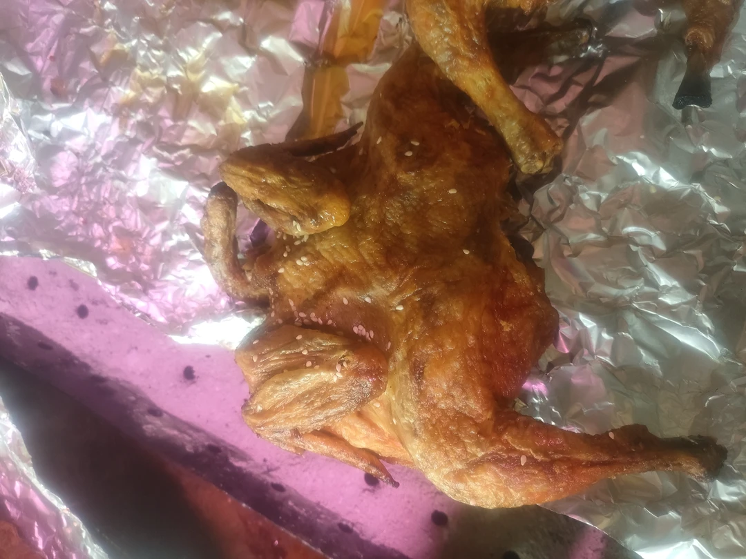 外焦里嫩喷香烤全鸡烧烤食材
