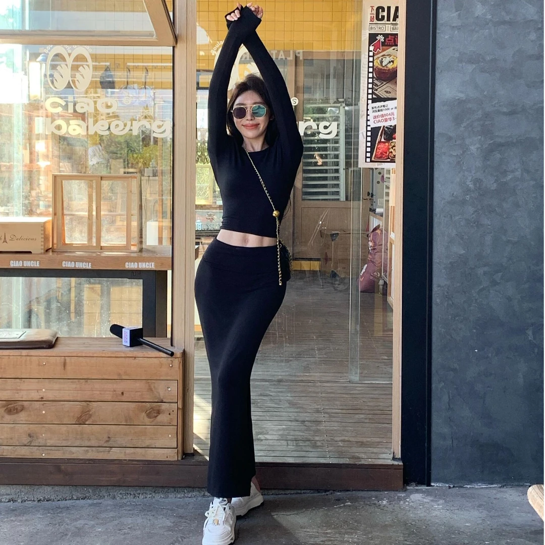 气质御姐高级感显瘦气质长袖上衣女春季新款高腰包臀半身裙两件套