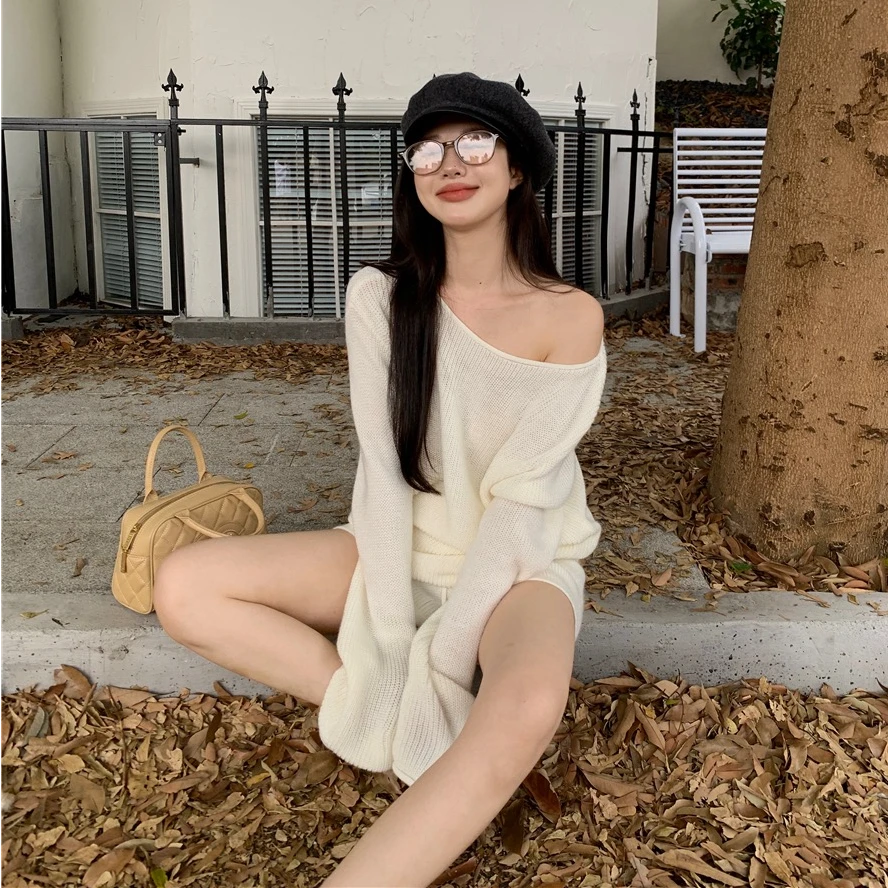 慵懒套装简约纯色长袖针织衫女装春季新款设计感休闲裤短裤两件套