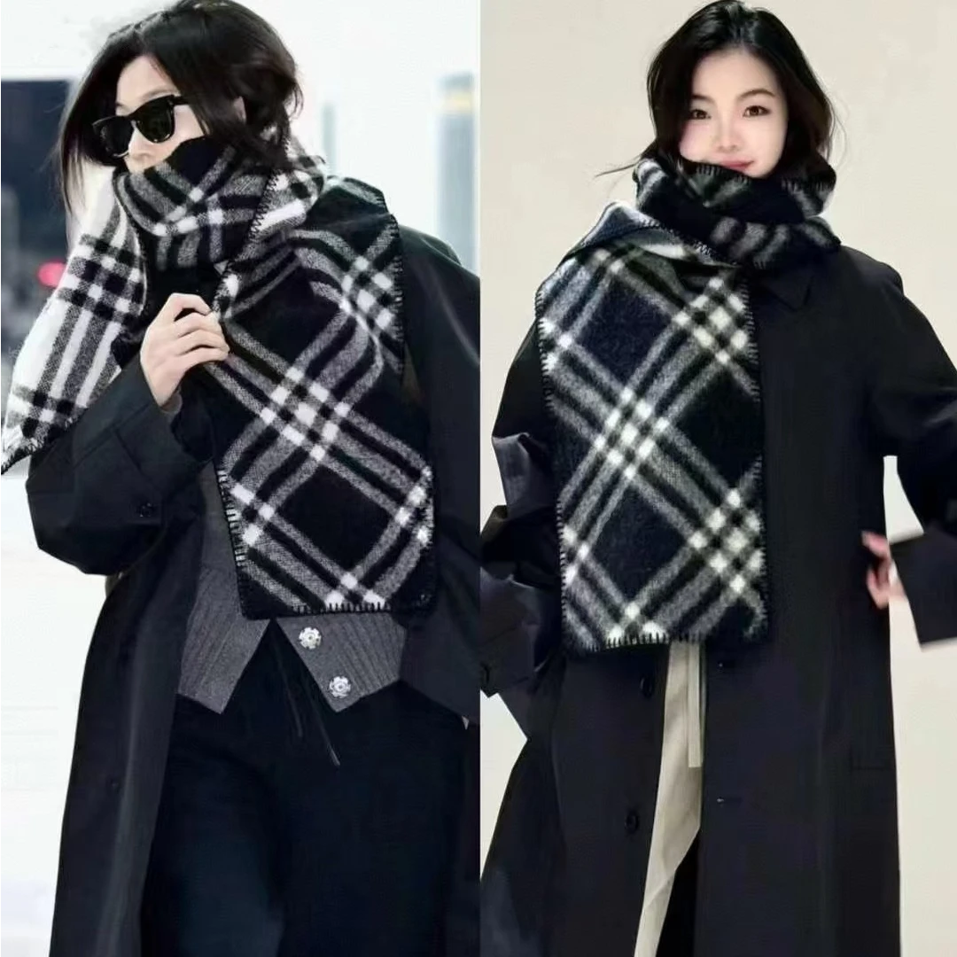 全智贤同款围巾女黑色披肩两用保暖格纹围脖秋冬季红色情侣网红