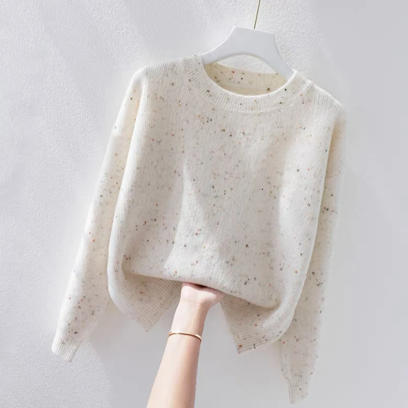 毛衣女2024新款宽松圆领慵懒风网红款白色内搭上衣打底衫女秋冬季
