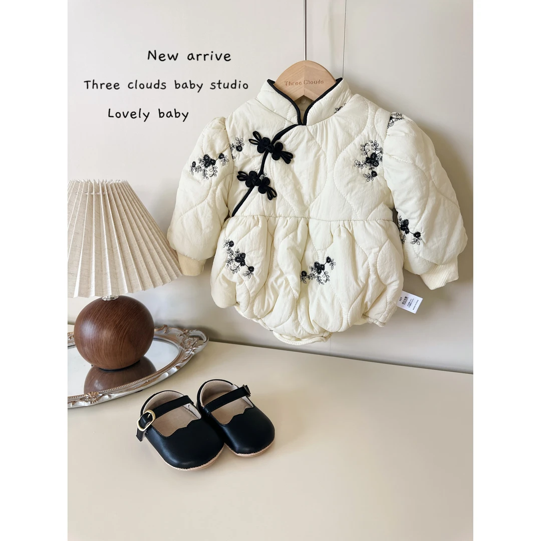 三小朵1522秋冬装婴儿夹棉加绒连体衣新生儿中国风拜年服包屁衣宝
