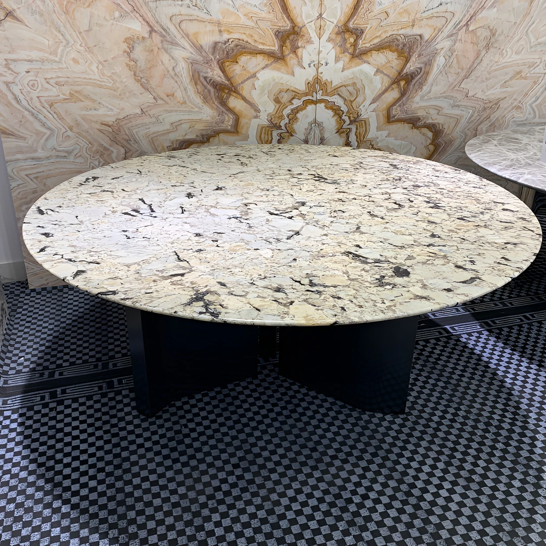 雪山兰天然大理石餐桌