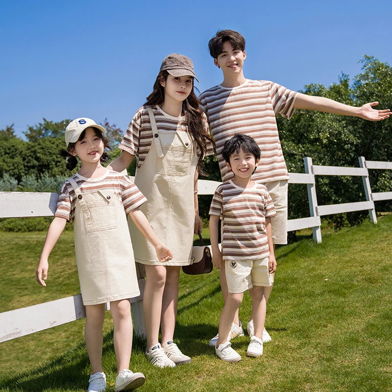 炸街洋气亲子装一家三口四口2025夏装新款母女背带裙时尚家庭套装