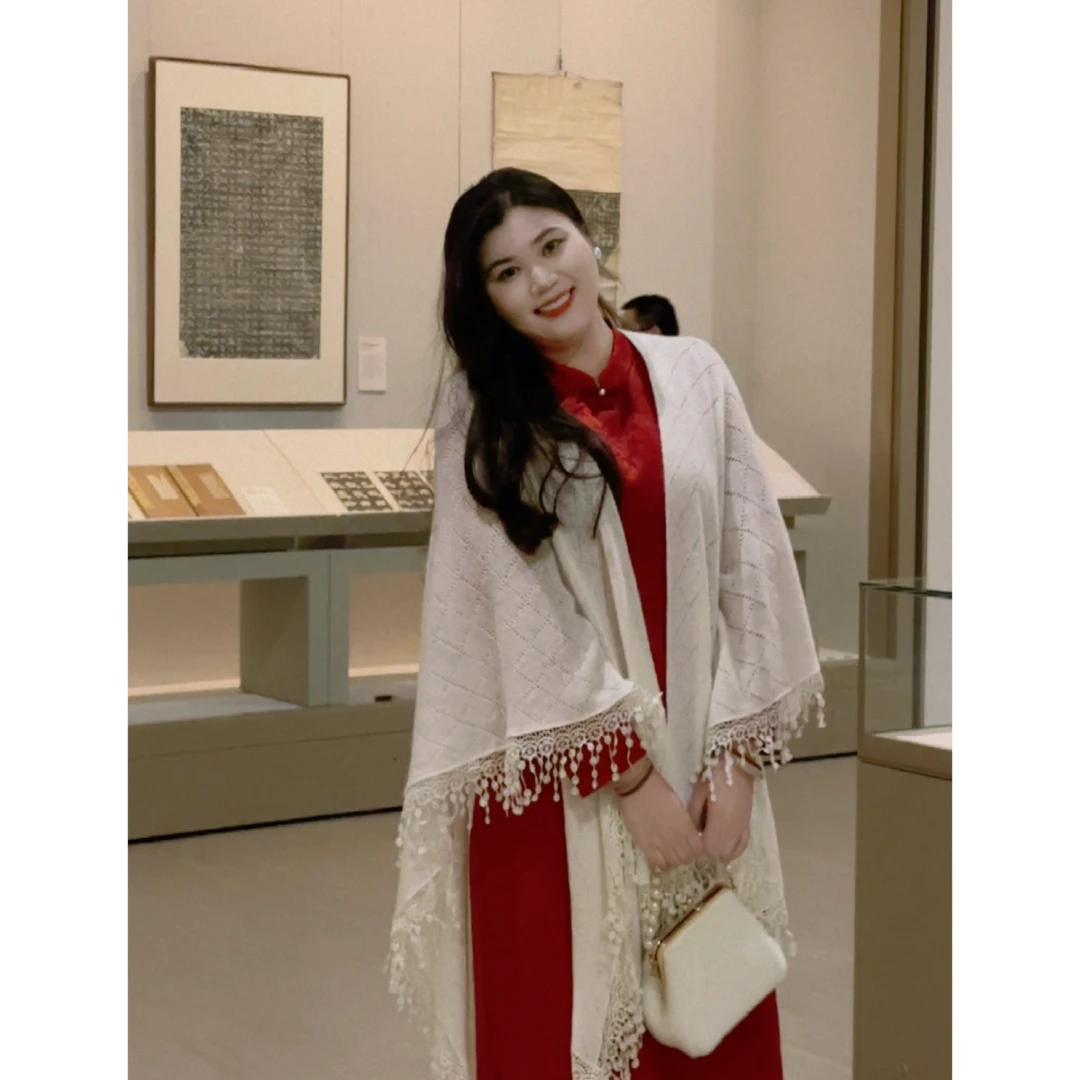 【小稳精选】红人上新微胖大码秋冬复古国风新中式红色旗袍流苏披肩