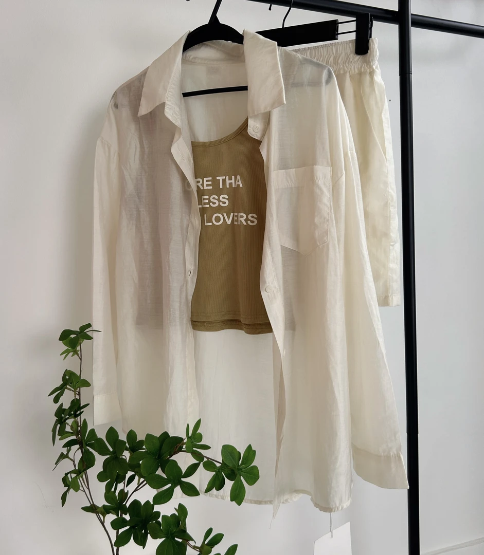 时尚休闲慵懒套装女夏季防晒衬衫+字母背心+短裤三件套