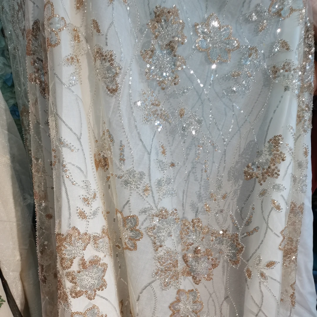 （半米）精品刺绣双色金片加珠管特种刺绣面料做礼服头巾旗袍裙子