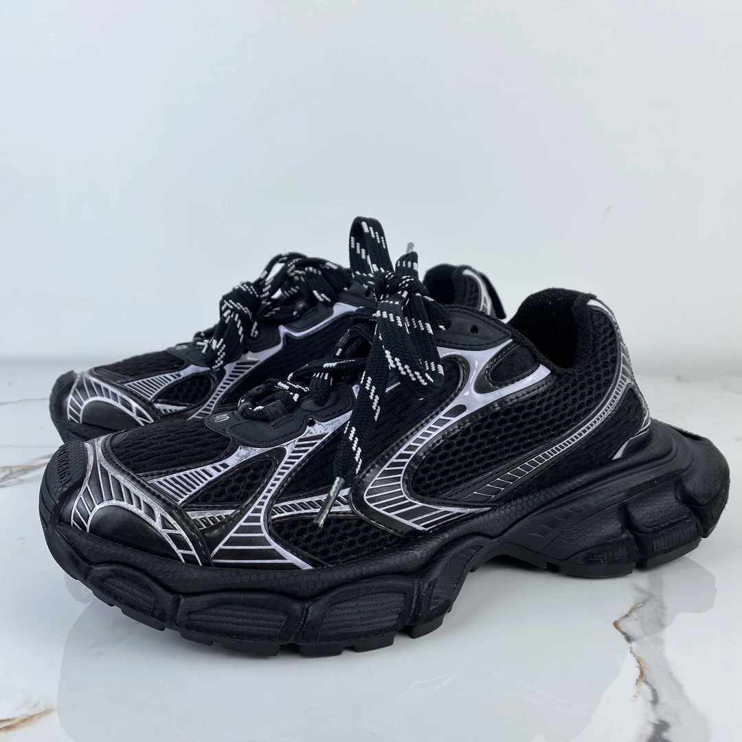 CQ Balenciaga 3xl黑银老爹鞋/40码/95新/毒6629/轻微剐蹭/16490