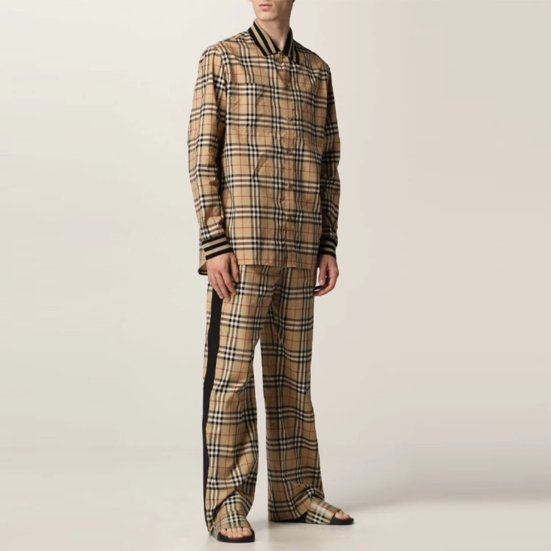 CQ Burberry格纹翻领衬衫/S码/全新闲置/55685