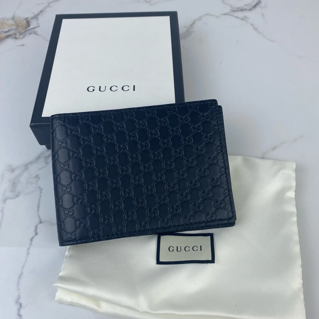 gucci老花logo皮革钱包 尺寸：12*1*9cm  年份：20 原盒/55784