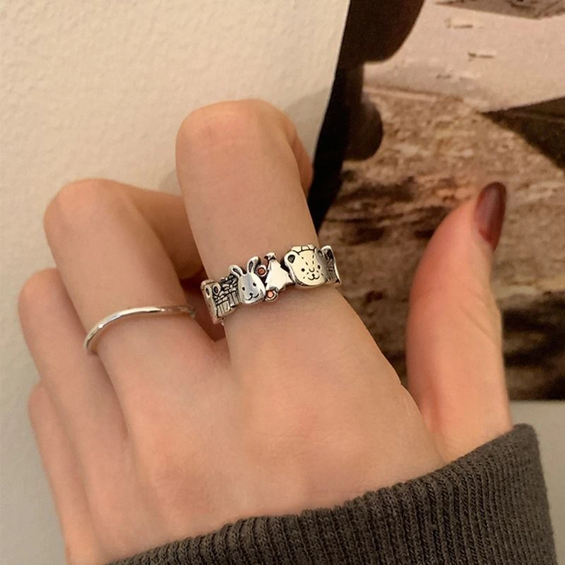 小兔子卡通动物戒指女2023新款轻奢小众复古风开口食指戒