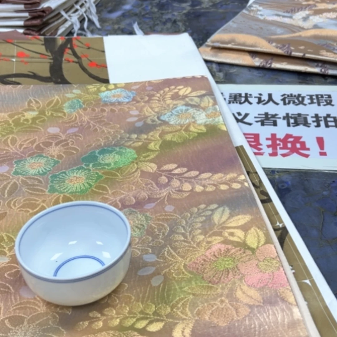 【闪购商品】军**！陶瓷马克杯带盖勺蜂蜜磨