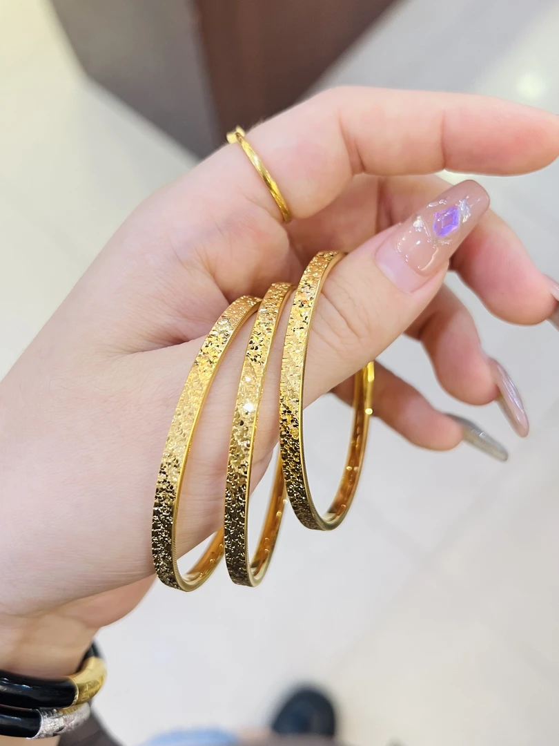 黄金999 碎碎金手镯