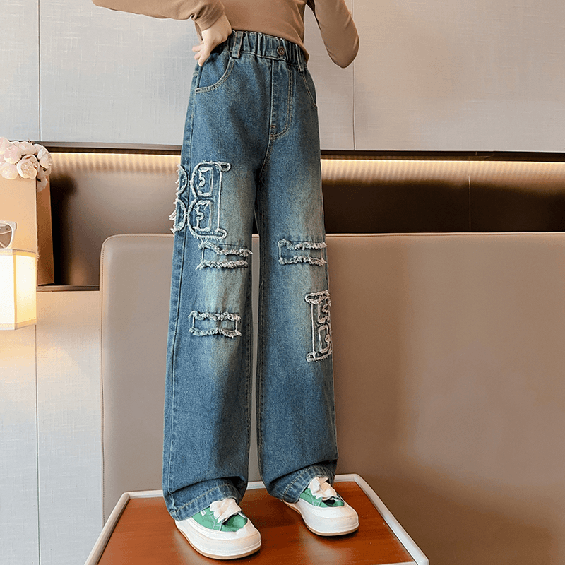 女童裤子秋款2023新款洋气时髦休闲外穿儿童春秋季直筒牛仔裤长裤
