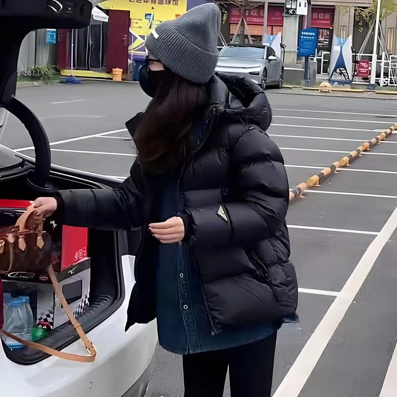 黑色情侣短款棉服女2024年冬季新款爆款黑金加厚宽松棉衣棉袄外套