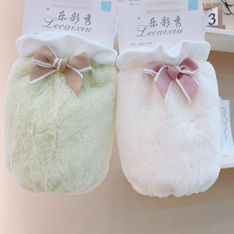 新款加厚毛绒袖套女款冬季可爱学生护袖短款防脏保暖手袖防污袖头