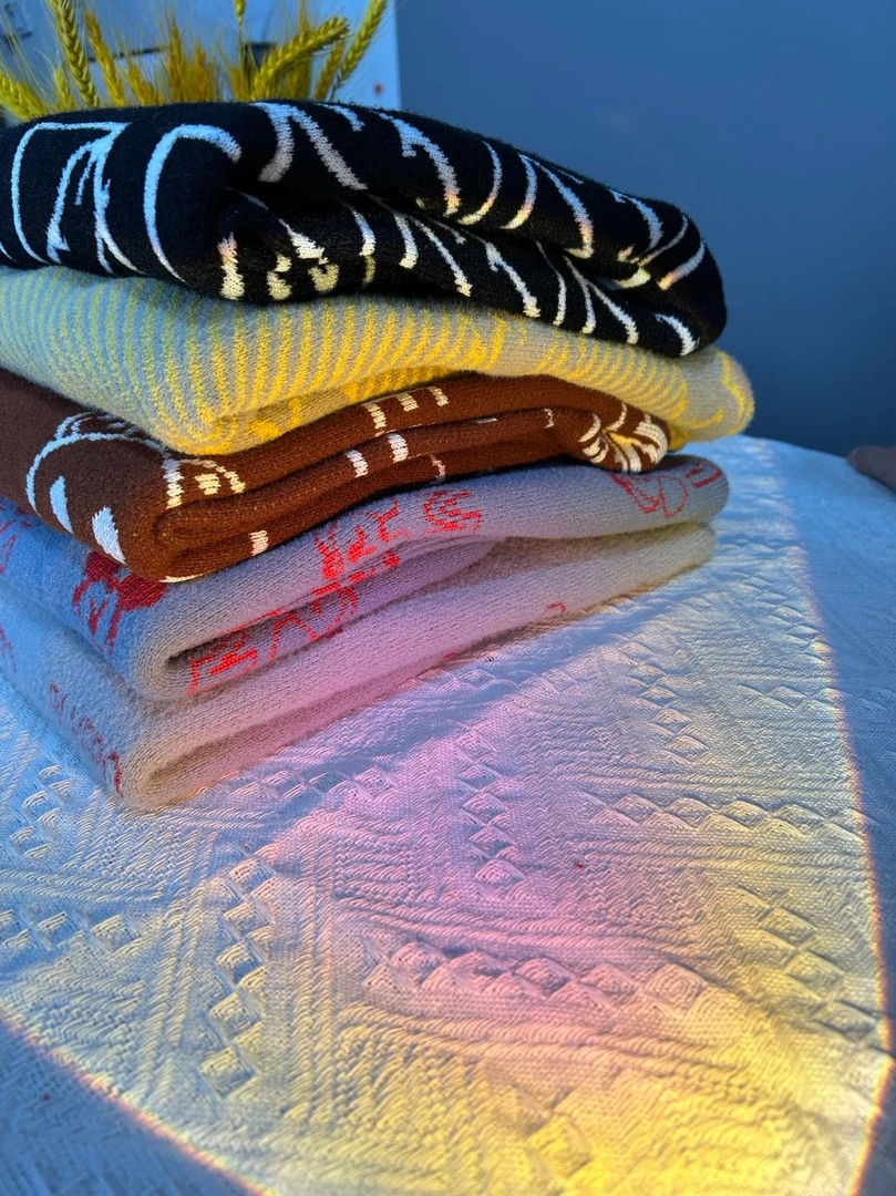 （201-400）女学生毛衣女士打底衫高中洋气新款针织衫时尚外穿百搭