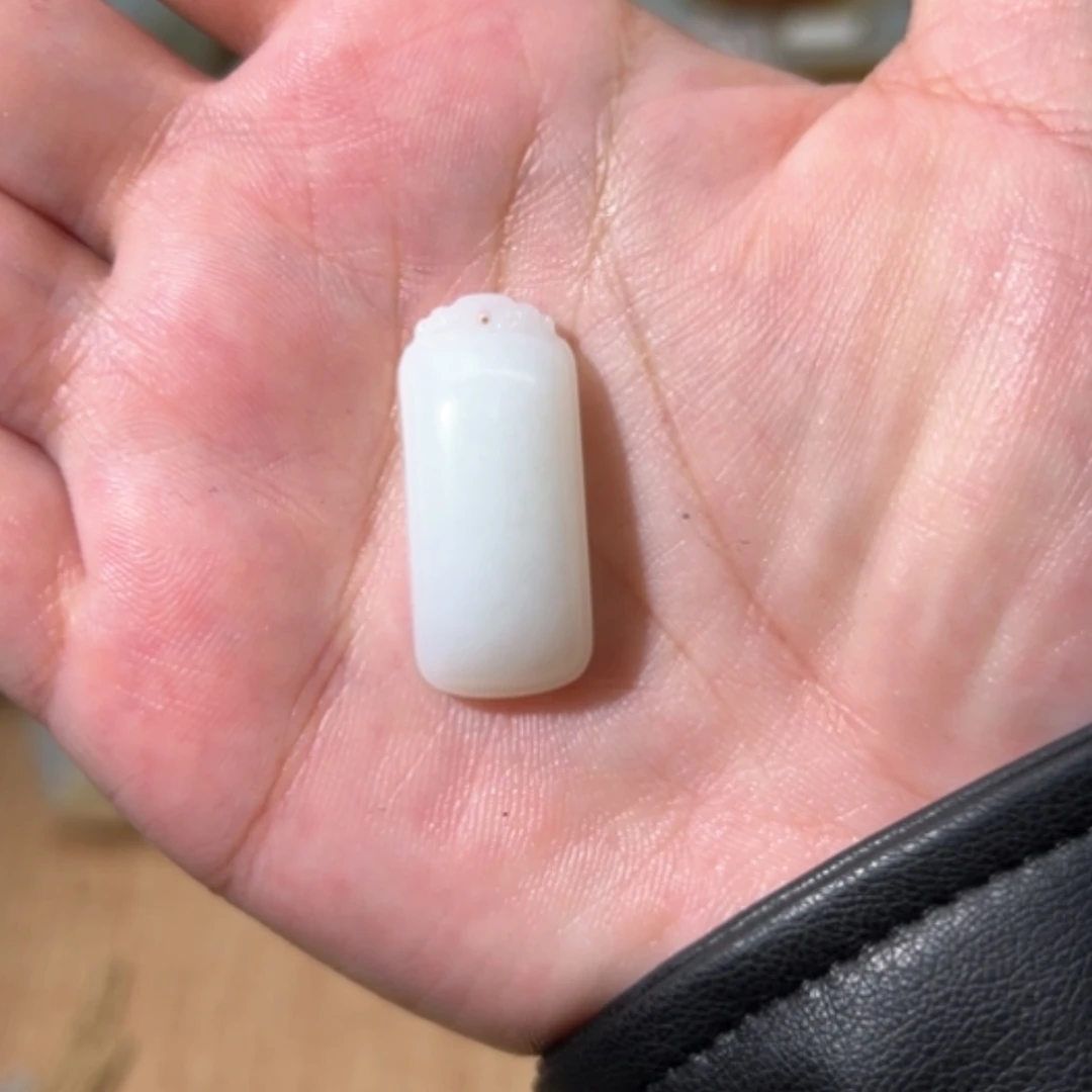 【闪购商品】和田玉吊坠(不含链)未镶嵌