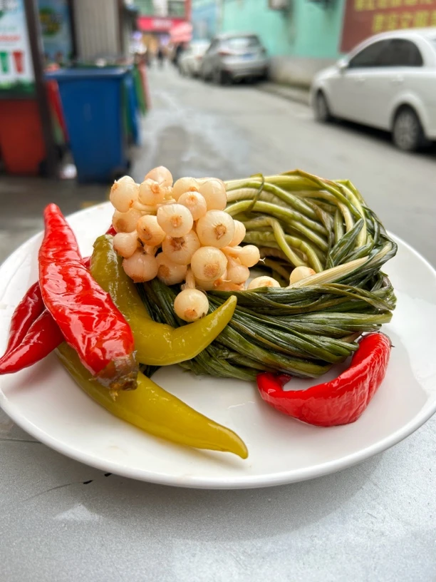 陕南泡菜野生小蒜，野小葱