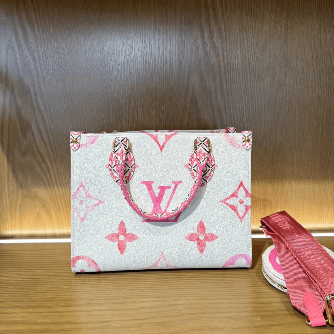 99新 LouisVuitton/路易威登 飞小雨Fisoy/ONTHEGO小号粉色斜挎包