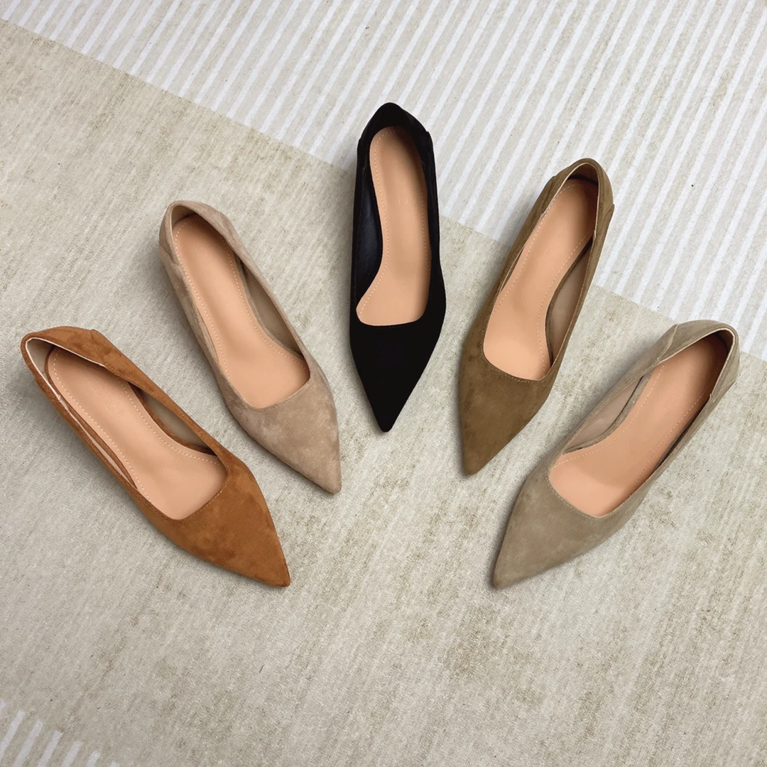 尖头单鞋女2025新款粗跟浅口时尚网红高跟鞋软设计感皮气质工作鞋