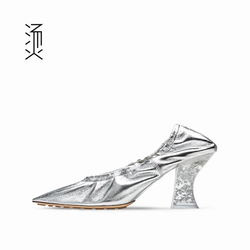 Feeeever/烫 社交女鞋银色贴膜羊皮小方头单鞋[乌兰托娅]