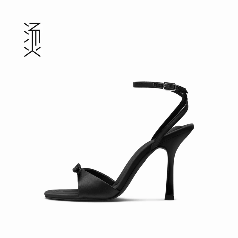 Feeeever/烫 社交女鞋黑色蝴蝶结一字带时尚女凉鞋[LAMORE]