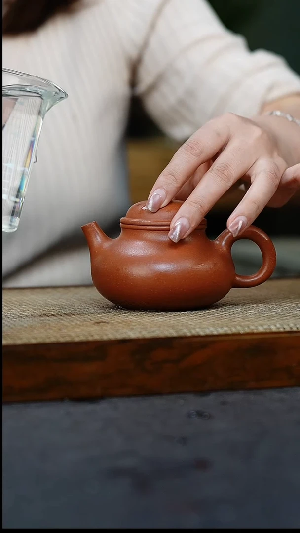 【闪购商品】紫砂茶壶容天 千禧降坡 200 小龙