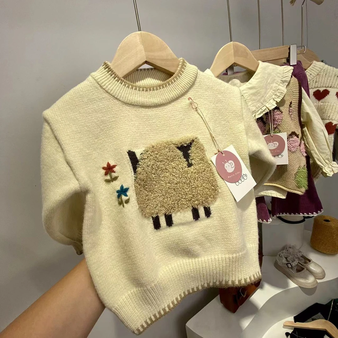 WANIU Kid’s 杏色温暖小羊手工刺绣毛衣