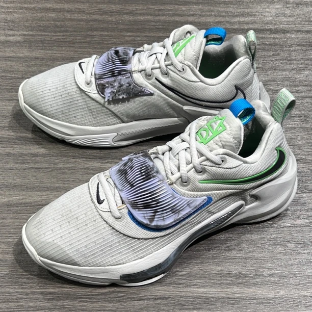 42.5码/NIKE/字母哥3灰绿EP/低帮篮球鞋 鞋帮瑕疵 店