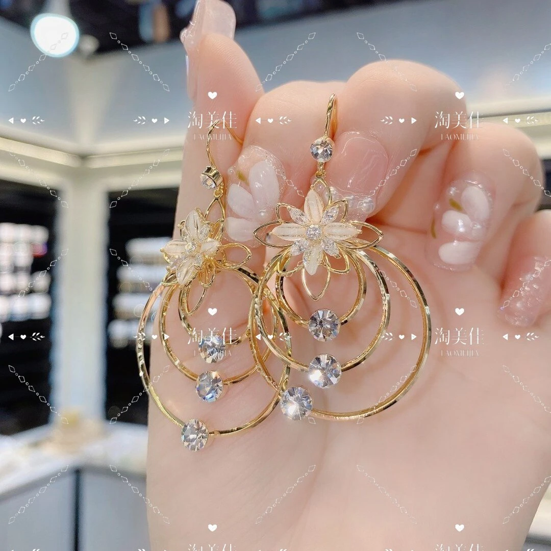 铜合金耳饰 新款潮轻奢三生三世花朵耳环气质高级感网红百搭耳饰