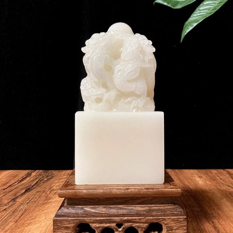 玉石九龙玉玺印章摆件大号龙头传国玉玺客厅办公送礼品桌面摆件