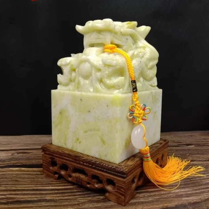 玉石玉九龙头印章玉玺摆件客厅办公室摆件乔迁开业收藏送礼工艺品