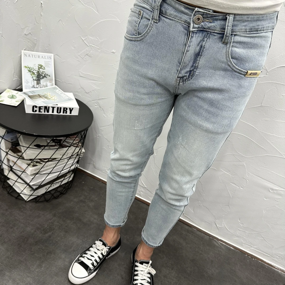 夏季浅蓝九分弹力牛仔裤男潮流时尚百搭新款韩版修身小脚高端水洗