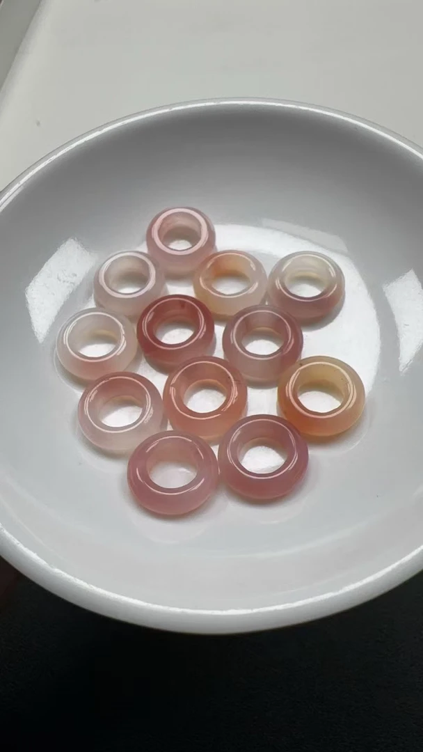 多样性发3颗纯天然盐源玛瑙跑环配件DIY首饰配饰