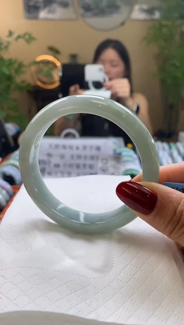 【闪购商品】翡翠手镯未镶嵌翡翠手镯