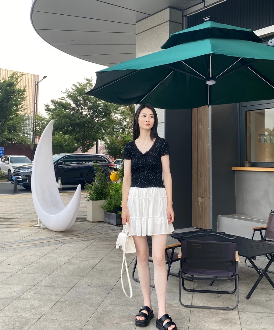 夏季韩系纯欲风修身弹力短袖蕾丝花边v领甜美法式T恤