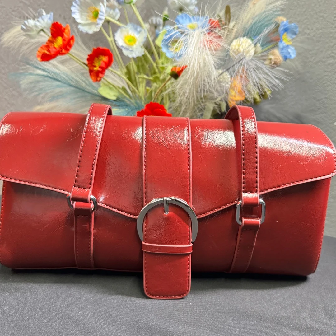 女包轻奢时尚休闲百搭女士真皮单肩肩包