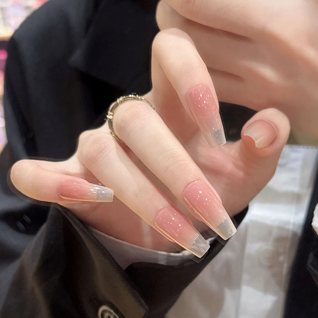 新款华妃摸脸美甲ins风仙气纯欲渐变简约显白手指甲穿戴式美甲贴