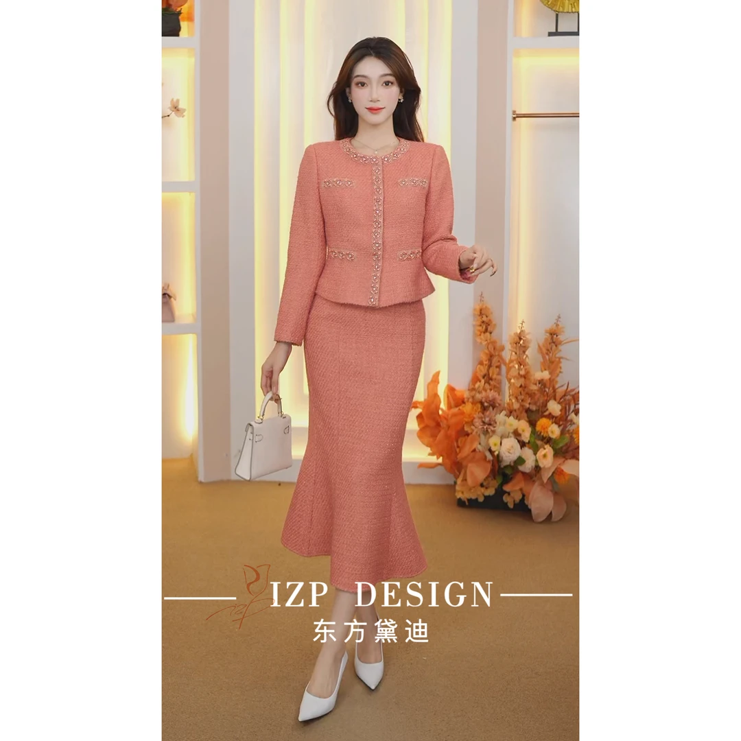 东方黛迪 保暖小香显瘦修身气质复古加厚时尚套装PB41534+82244